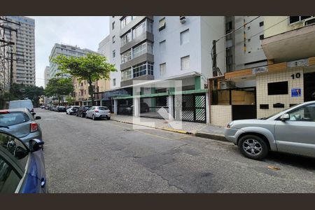 Apartamento para alugar com 117m², 2 quartos e 1 vaga Apartamento para alugar com 117m², 2 quartos e 1 vagaVista da Rua