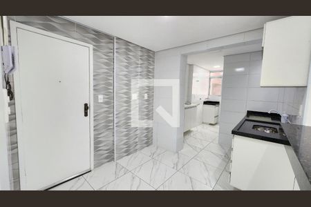 Apartamento para alugar com 117m², 2 quartos e 1 vaga Apartamento para alugar com 117m², 2 quartos e 1 vagaCozinha