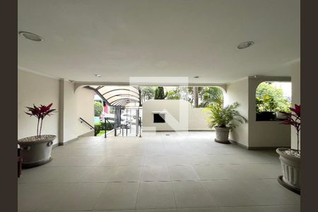 Apartamento para alugar com 67m², 2 quartos e 1 vaga Apartamento para alugar com 67m², 2 quartos e 1 vagaHall de entrada