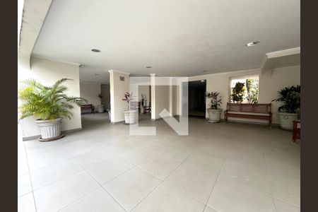 Apartamento para alugar com 67m², 2 quartos e 1 vaga Apartamento para alugar com 67m², 2 quartos e 1 vagaHall de entrada