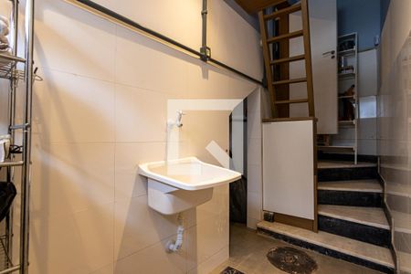 Casa para alugar com 60m², 1 quarto e sem vagaÁrea de Serviço