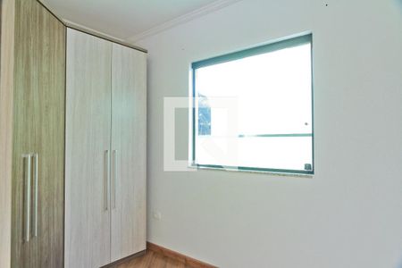 Casa para alugar com 60m², 2 quartos e 1 vaga Casa para alugar com 60m², 2 quartos e 1 vagaQuarto