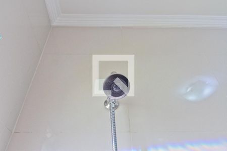 Casa para alugar com 60m², 2 quartos e 1 vaga Casa para alugar com 60m², 2 quartos e 1 vagaBanheiro