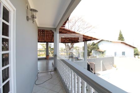 Casa à venda com 800m², 5 quartos e 10 vagasCobertura