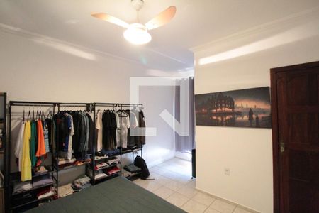 Casa à venda com 800m², 5 quartos e 10 vagasSemi-Suíte 2