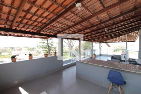 Casa à venda com 800m², 5 quartos e 10 vagasCobertura