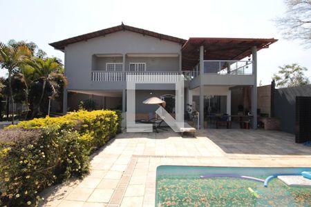 Casa à venda com 800m², 5 quartos e 10 vagasPiscina
