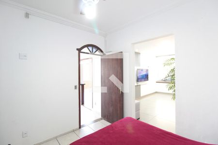 Casa à venda com 800m², 5 quartos e 10 vagasSuíte 2