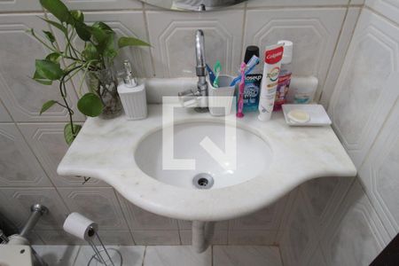 Casa à venda com 800m², 5 quartos e 10 vagasBanheiro das Semi-Suítes