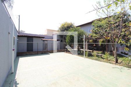 Casa à venda com 800m², 5 quartos e 10 vagasQuadra Esportiva
