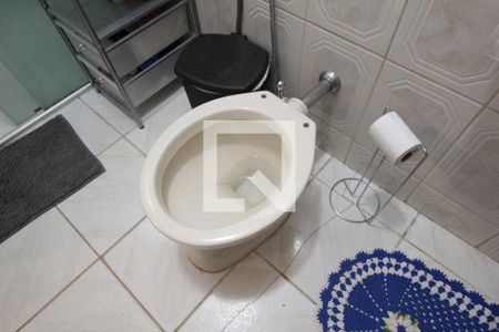 Casa à venda com 800m², 5 quartos e 10 vagasBanheiro das Semi-Suítes