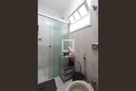 Casa à venda com 800m², 5 quartos e 10 vagasBanheiro das Semi-Suítes