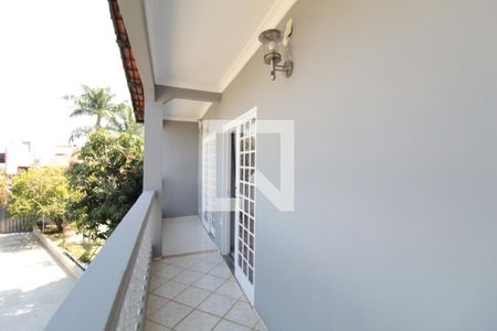 Casa à venda com 800m², 5 quartos e 10 vagasCobertura