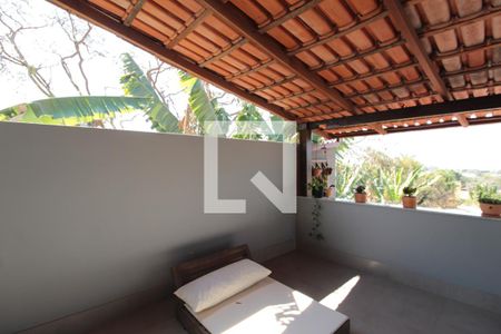 Casa à venda com 800m², 5 quartos e 10 vagasCobertura