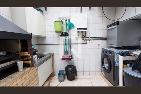 Casa de condomínio para alugar com 124m², 3 quartos e 2 vagas Casa de condomínio para alugar com 124m², 3 quartos e 2 vagasÁrea de Serviço_ churrasqueira