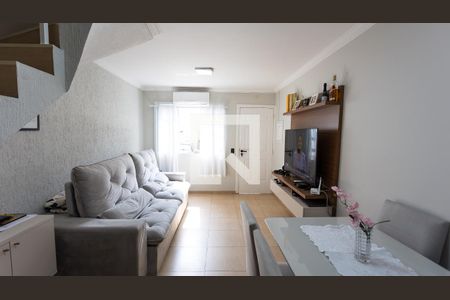 Casa de condomínio para alugar com 124m², 3 quartos e 2 vagas Casa de condomínio para alugar com 124m², 3 quartos e 2 vagasSala