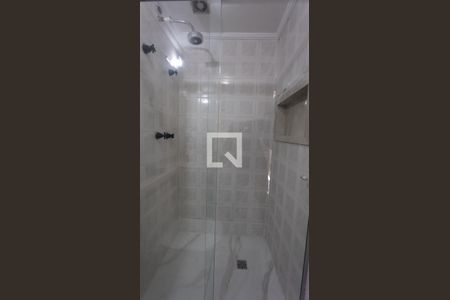 Casa de condomínio para alugar com 124m², 3 quartos e 2 vagas Casa de condomínio para alugar com 124m², 3 quartos e 2 vagasBanheiro