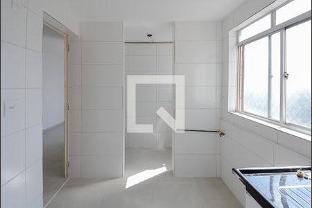 Apartamento para alugar com 56m², 2 quartos e 1 vaga Apartamento para alugar com 56m², 2 quartos e 1 vagaCozinha