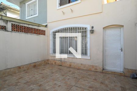Casa à venda com 173m², 4 quartos e 2 vagasFachada