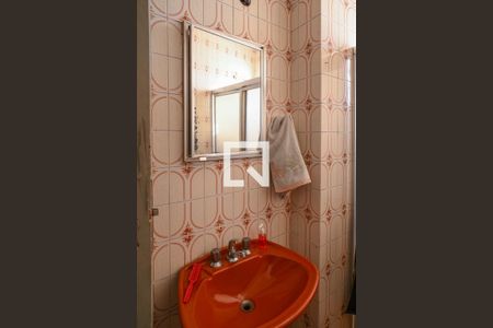 Casa à venda com 173m², 4 quartos e 2 vagasBanheiro