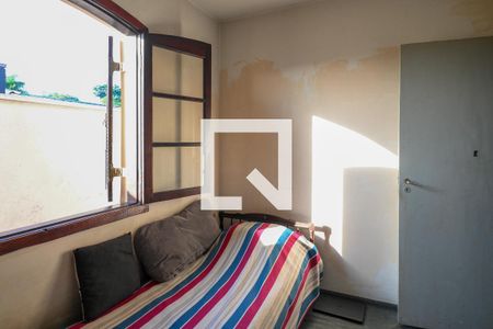 Casa à venda com 173m², 4 quartos e 2 vagasQuarto