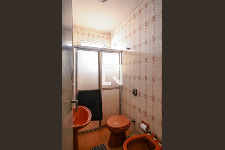 Casa à venda com 173m², 4 quartos e 2 vagasBanheiro