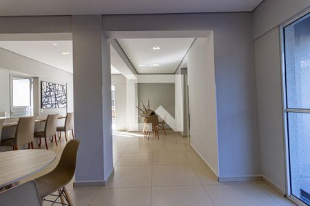 Apartamento para alugar com 57m², 2 quartos e 1 vaga Apartamento para alugar com 57m², 2 quartos e 1 vagaÁrea comum - Salão de festas