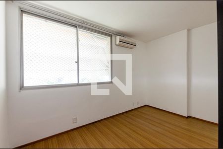 Quarto 2 de apartamento para alugar com 3 quartos, 120m² em Ingá, Niterói