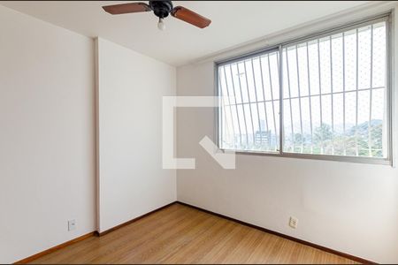 Apartamento para alugar com 120m², 3 quartos e 1 vagaQuarto 3