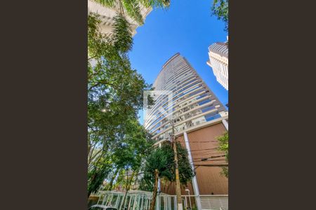 Apartamento à venda com 55m², 1 quarto e 1 vaga Apartamento à venda com 55m², 1 quarto e 1 vagaFachada