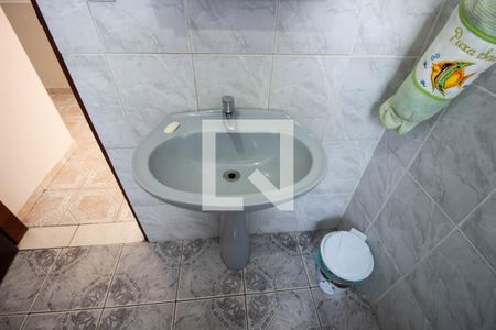 Casa para alugar com 250m², 3 quartos e 2 vagas Casa para alugar com 250m², 3 quartos e 2 vagasBanheiro 2