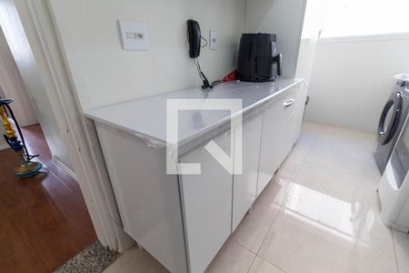 Apartamento à venda com 64m², 3 quartos e 1 vaga Apartamento à venda com 64m², 3 quartos e 1 vagaCozinha - Armários