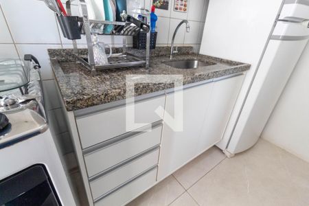 Apartamento à venda com 64m², 3 quartos e 1 vaga Apartamento à venda com 64m², 3 quartos e 1 vagaCozinha - Armários