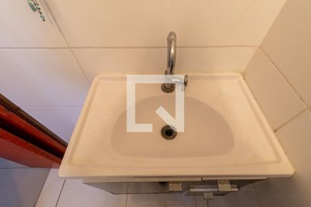Casa à venda com 200m², 3 quartos e 4 vagasCasa 2 - Banheiro