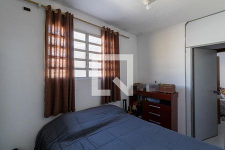 Casa à venda com 200m², 3 quartos e 4 vagasCasa 2 - Quarto 2