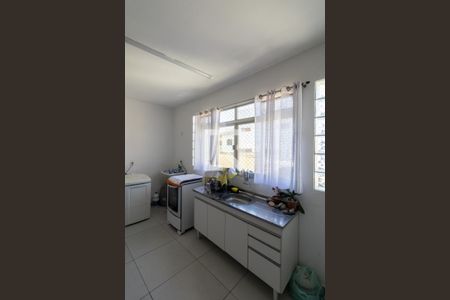 Casa à venda com 200m², 3 quartos e 4 vagasCasa 2 - Cozinha