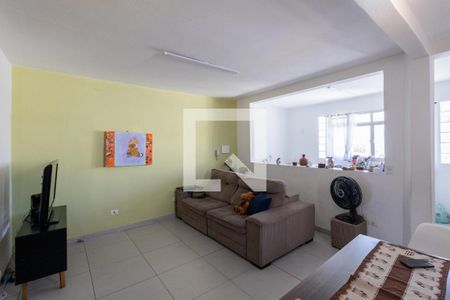 Casa à venda com 200m², 3 quartos e 4 vagasCasa 2 - Sala