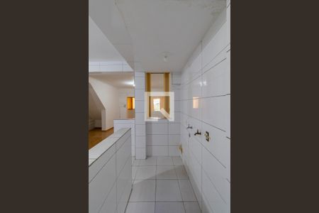 Casa à venda com 200m², 3 quartos e 4 vagasCasa 1 - Área de Serviço