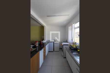 Casa à venda com 200m², 3 quartos e 4 vagasCasa 2 - Cozinha