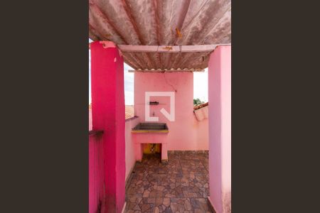 Casa à venda com 150m², 2 quartos e 1 vagaÁrea de Serviço