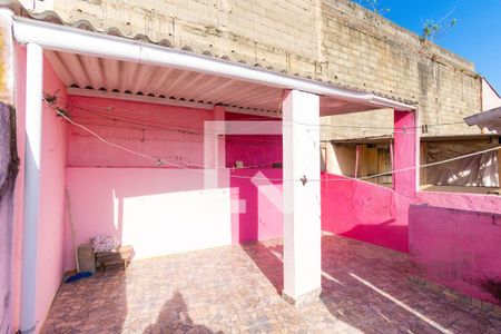 Casa à venda com 150m², 2 quartos e 1 vagaÁrea de Serviço