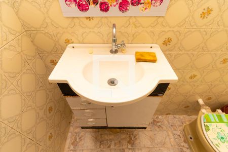 Casa à venda com 150m², 2 quartos e 1 vagaBanheiro