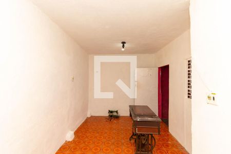 Casa à venda com 150m², 2 quartos e 1 vagaQuarto de Serviço