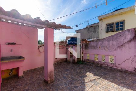 Casa à venda com 150m², 2 quartos e 1 vagaÁrea de Serviço