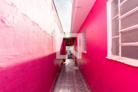 Casa à venda com 150m², 2 quartos e 1 vagaCorredor Externo