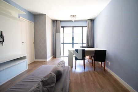 Apartamento para alugar com 65m², 2 quartos e 1 vagaSala