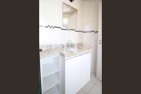 Apartamento para alugar com 65m², 2 quartos e 1 vagaBanheiro da Suíte