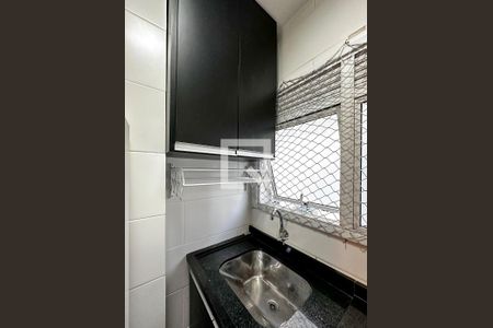 Apartamento à venda com 65m², 2 quartos e 1 vagaÁrea de Serviço