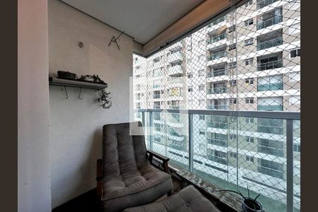 Apartamento à venda com 65m², 2 quartos e 1 vagaSacada