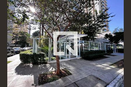 Apartamento à venda com 65m², 2 quartos e 1 vagaFachada